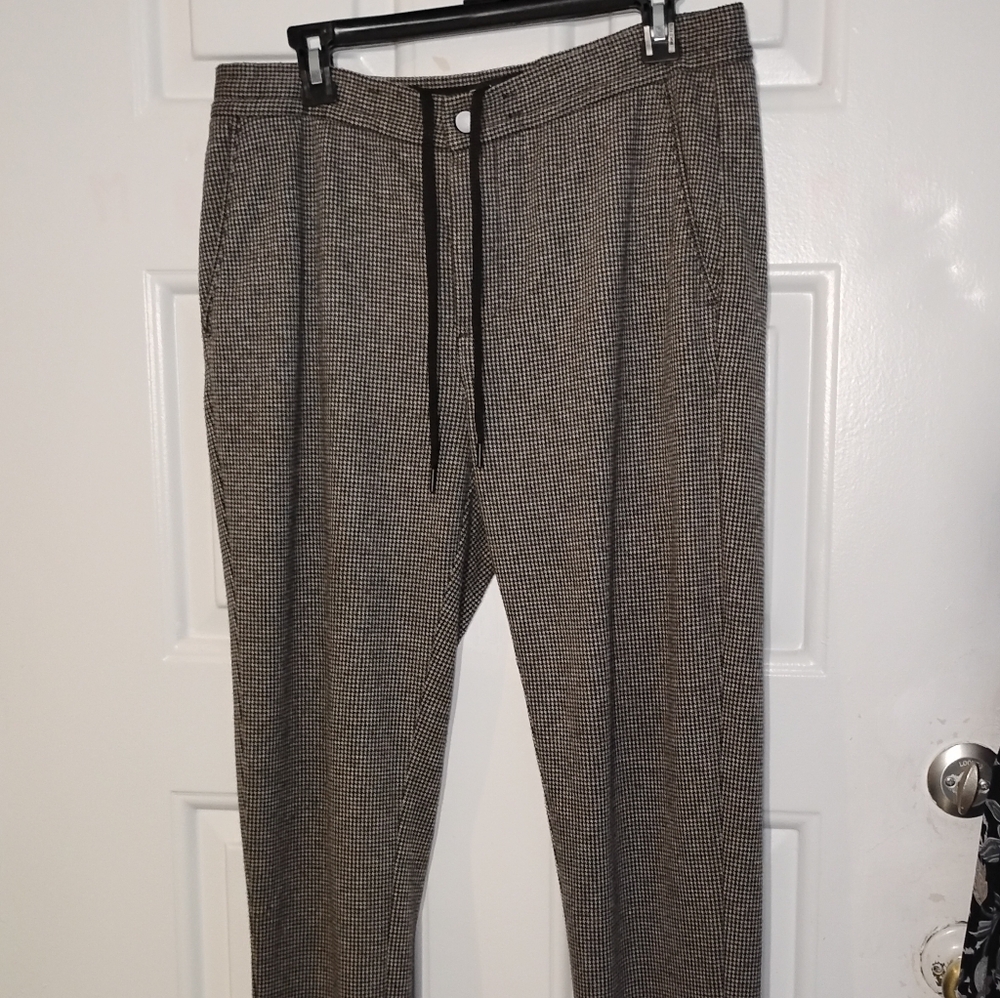 Women's Black and White Checkered Casual Pants